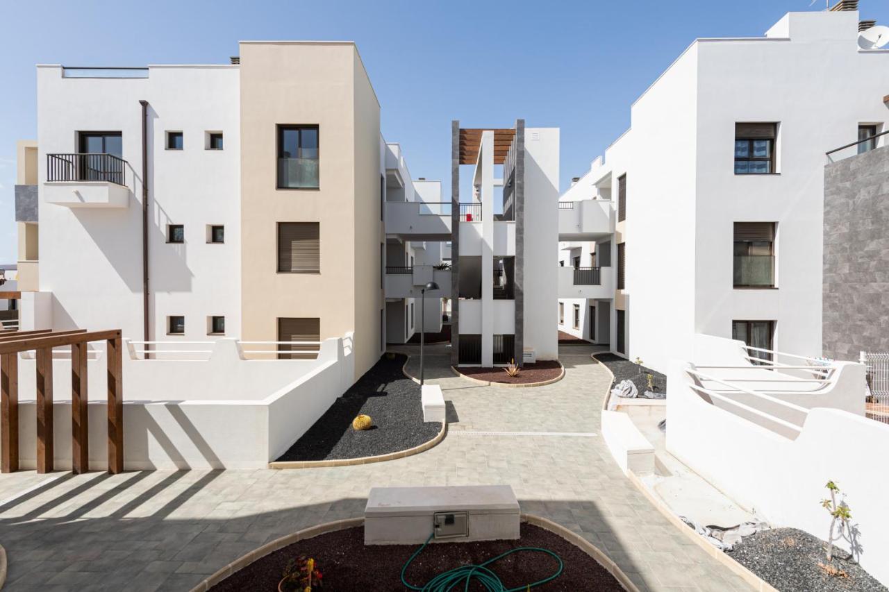 Homeforguest Apartamento En Residencia De Lujo Con Terraza Y Piscina La Guirra Extérieur photo